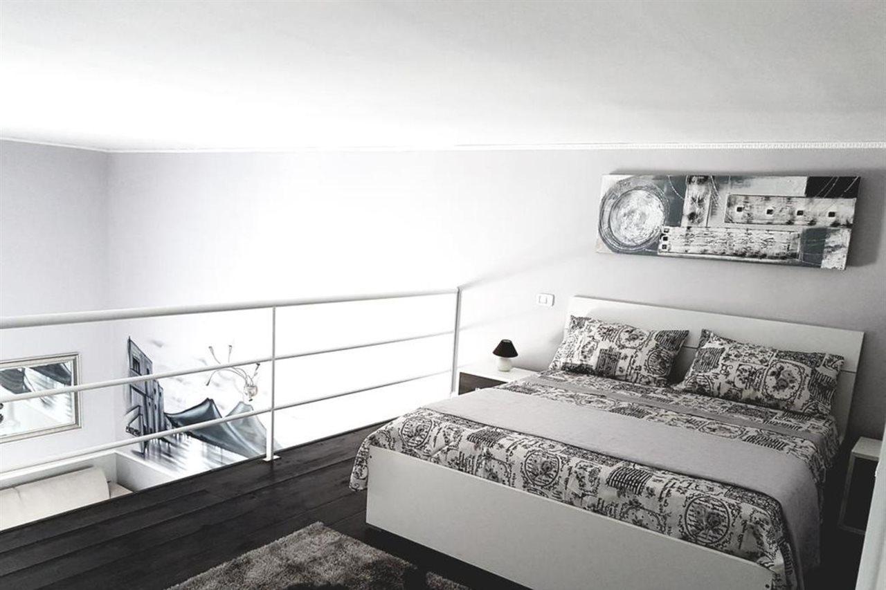 La Torretta Chiaia Bed & Breakfast Naples